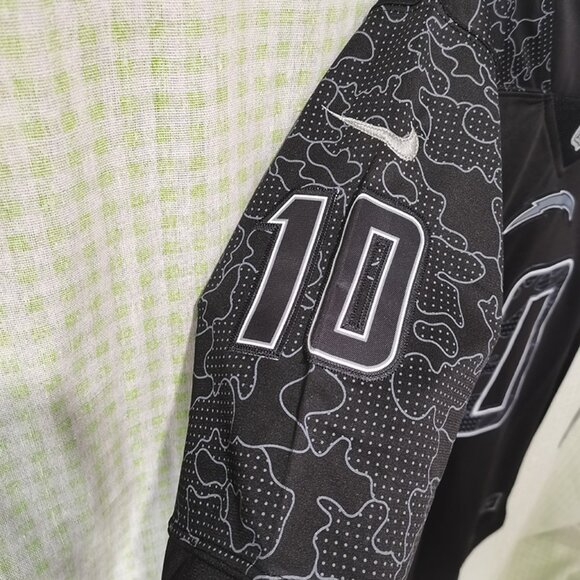 Los Angeles Chargers Justin Herbert No 10 Jersey - Picture 11 of 11